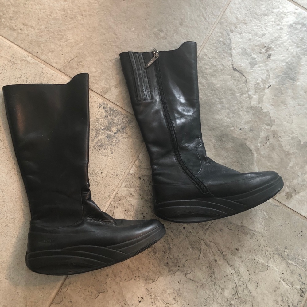 MBT Leather Rocker boots